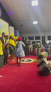 1.2K views · 94 reactions | When the spirit of the Lord is upon my soul I dance like David danced Dance challenge between Oreofe Sax and the whole Church. Trust your girl #dance #praise #worship #explore #reels #viral #joy #ogoagbaye #gospel #music | Oreofesax | Facebook