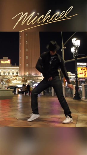 Billie Jean | Michael Jackson Freestyle |#shorts #billiejean #michaeljackson #moonwalk #michaelmovie