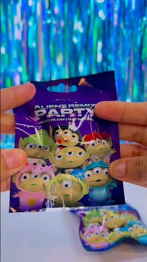 Let’s open some of these alien remix party blind bags #toystory #aliens #unboxingvideo #fyp #foryou
