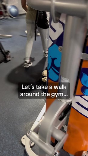 Attached my Magnetic Bag and took a walk around the gym to see all the items scattered on the dirty gym floor. Elevate your essentials with our Magnetic Bags! 🧲🎒🥤