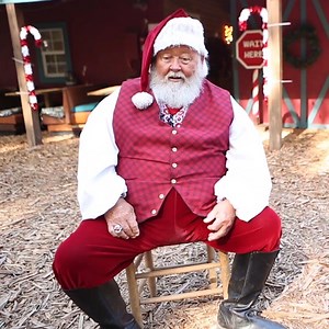 15K views · 137 reactions | If you want your kids to meet the "real" Santa, the folks at Hidden Pasture Farm in Fountain Inn have what you're looking for. We will bring you the story Monday on WYFF News 4 at 5. | WYFF News 4 | Facebook