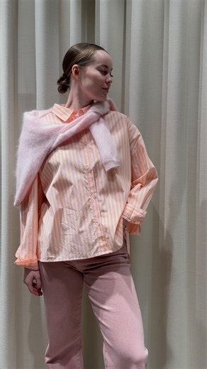 YOUR & MORE on Instagram: "Your & Moren kevät hehkuu pastellivärejä ja pehmeitä neuleita. Tule ihastumaan valoon ja lempeyteen, jota uuden kauden muoti kantaa mukanaan ✨ Videon tuotteet Asu 1 – Paita: Your FACE Biehle 119,90€ Asu 2 – Toppatakki: Your FACE Cora 199,90€ Asu 3 – Pusero: Ril's Prosto 169,90€ Asu 4 – Neule: Ril's Sanfre 189,90€ Asu 5 – Toppaliivi: Ril's Campana 169,90€ #YourAndMore #PastelHues #kevätmuoti2026"