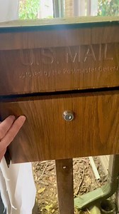 Members, check your mailbox for the latest issue of EarthCare Northwest. This one is all about bird behavior. —————————————————Video description: A wooden mailbox is opened revealing the Fall Issue of EarthCare Northwest. This issue features a photo of a Robin (brown bird with a red breast) eating red berries against a yellow background. | Birds Connect Seattle