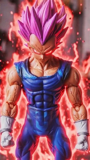Vegeta Figure comes to life#dragonball #vegeta #figure #insane