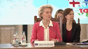 Four leaders sign agreement to bring green Azeri energy to Europe