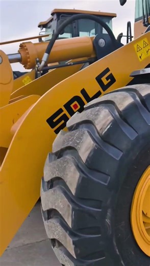 Brand New Factory-Fresh Loader —— Ant Truck