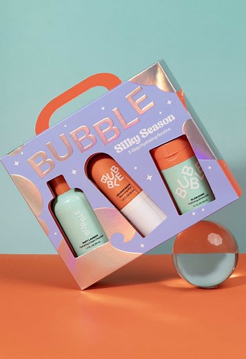Silky smooth skin ahead✨ The SILKY SEASON 3-Step Hydrating Routine includes Soft Launch, Bounce Back and Slam Dunk, and delivers rich moisture to dry faces without feeling heavy or sticky. Shop the limited edition set NOW @ hellobubble.com and @Ulta Beauty