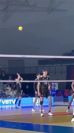 #miyaura vs #nishida who is the best player 🔴♦️🎖️🏅🏮 #hayato #nicoyazawa #hiroaki #volleyball #fyp