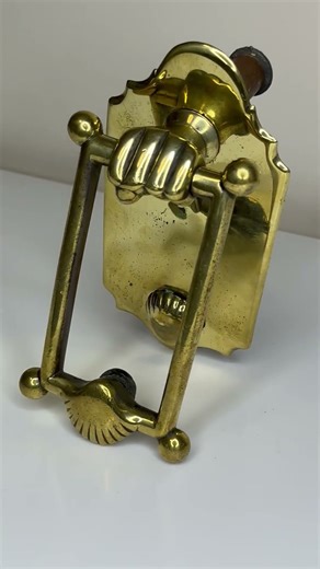 s Door Knocker Doctors Near Highgrove