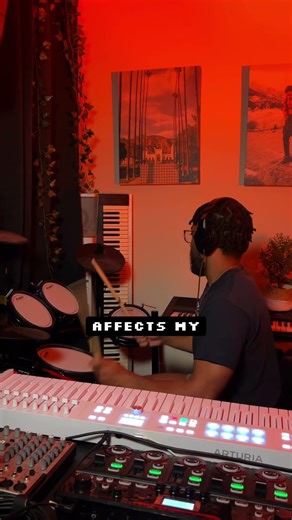 Hip Hop Drummer Plays Along to Punjabi Music For The First Time | JET x Panjabi MC