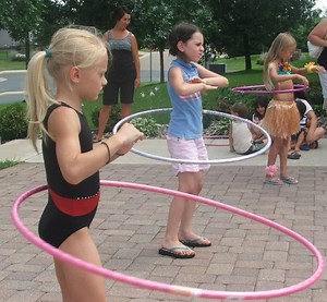 PHOTOS: Kids' Hula Hoop Contest