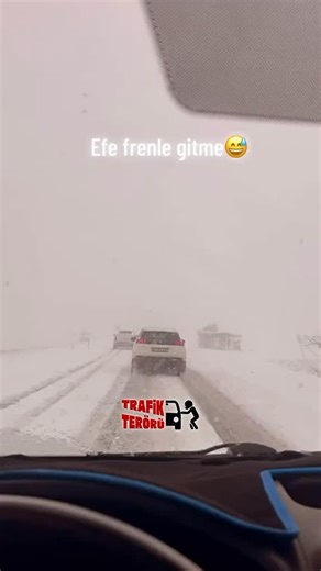 trafik terörü on Instagram: "Yoğun kar altında amcasının arabasını kullanan bir genç, frene her bastığında amcası tarafından ilginç bir üslupla uyarılıyor."