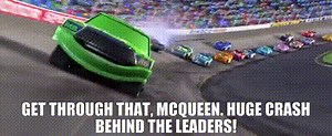 - Get through that, McQueen. - Huge crash behind the leaders!