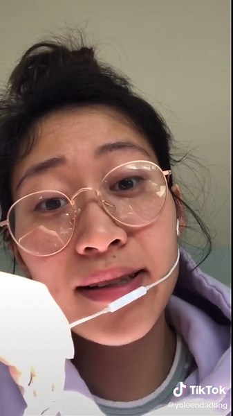 Late-Night TikTok Scrolling Habits Revealed