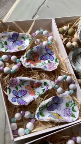 Oyster Shell Napkin Rings Set Handmade Dragonfly Flower Butterfly Set of 4 - Etsy