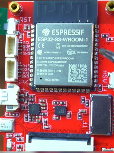 IMU and Gyroscope in action. I am using the MakerFabs ESP32S3 display. the UI is designed in SquareLine Studio and LVGL. Watch full video on my YouTube channel Electronic Clinic and read the article on my website link is in the bio. #esp32 #electronics #diyproject #learnontiktok #tft