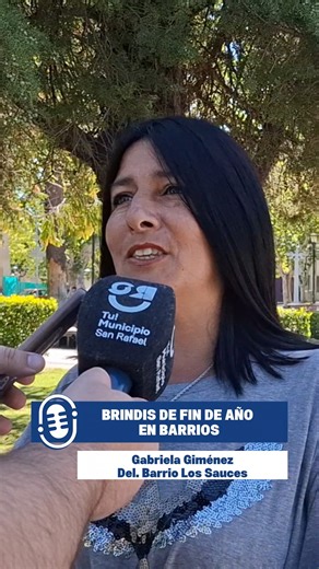 BRINDIS DE FIN DE AÑO EN LAS PLAZAS DE LOS BARRIOS Hoy a las 19 en la 1era cuadra del Paseo Huerta y en la Plaza España (Lavalle y Ganaderos) comienzan los brindis de fin de año con vecinos. El sábado -a la misma hora- en Telles Meneses y Edison (Bº Constitución) y plaza Libertad (Braña y 3 de Febrero). | Municipalidad de San Rafael