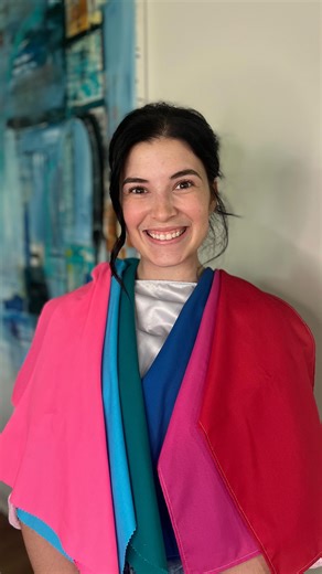 Watching her face light up when she saw herself in her Cool Winter palette 🥹❄️ The colors didn’t just change her look—they revealed her glow and that beautiful smile. #coloranalysis #lakecharleslouisiana #colorexpert #seasonalcoloranalysis #findyourpalette | Bloom in Color