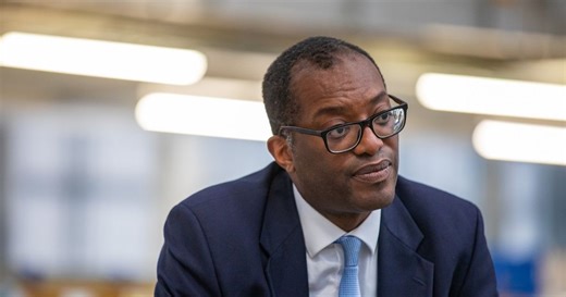 FTSE 100 closes firmly ahead as traders adopt 'risk-on' attitude