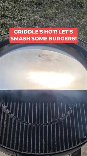Weber Kettle Griddle Hot Test | Ready to Smash Burgers! Testing the SNS Stainless Steel Griddle temp on my Weber Kettle. I am using the classic water bead test (Leidenfrost effect). Drop a little water—if it beads up and dances like mercury instead of sizzling away, your stainless is hot enough! Watch this quick tip before you smash those patties. What's your go-to smash burger setup? Let me know in the comments below! #smashburgers #weberkettle #grilling