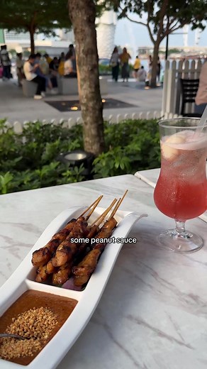 Singapore Food Tour: A Culinary Journey Through the Lion City