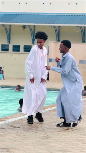 Hilarious Swimming Pool Moments