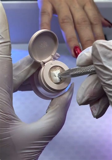 Creative Nail Art Tutorials for Beautiful Manicures