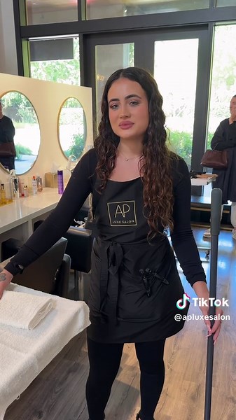 Just a huge fan of AP Luxe 🤩 #salontok #apluxesalon #salonlife #hairstylistlife