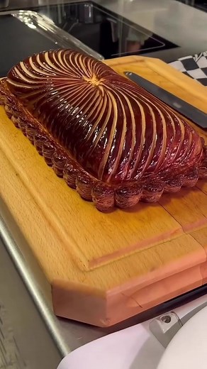 Traditional Russian Koulibiac Recipe at Karen Torosjan in Brussels