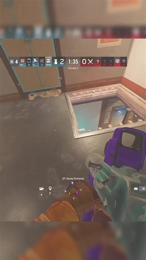 Mastering the SMG12 in Rainbow Six Siege