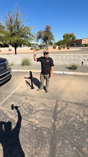 Don’t miss this video if you’re planning to buy a Carbon Pro Jack — or already own one! #mojaboffroad #offroad #recovery #recoverygear #beprepared #4wd #offroad4x4 #jack #offroadjack | MOJAB offroad | Facebook