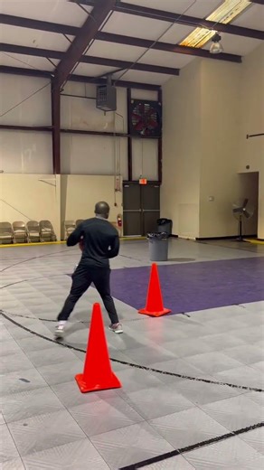 Teaching how to spin for elite hoopers