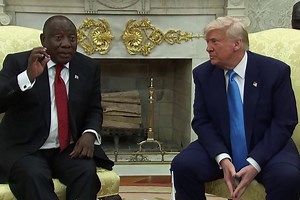 Trump Lectures South African President in Televised Oval Office Confrontation