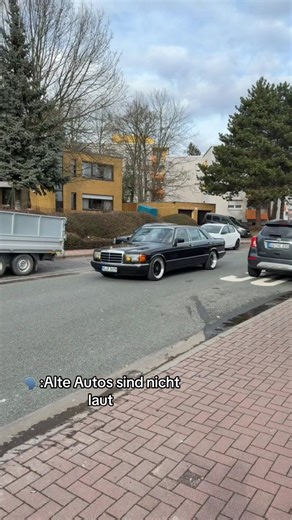 The Charm of Classic Cars: Oldtimer Sounds Unleashed