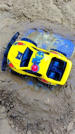 car bridge accident #toysforkids #trending #trendingshorts #remotecontrolcar #toys