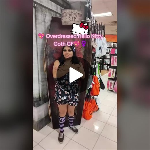 #hellokittygirl #gothgf #cringe
