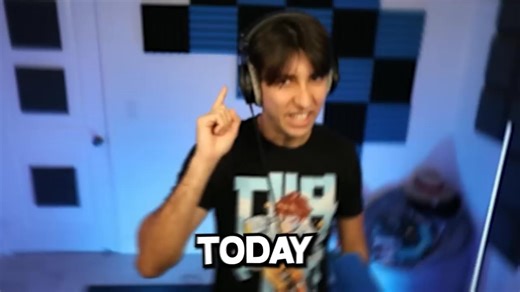 258K views · 8K reactions | Minecraft, But Every Craft is Random #bionic #new #viral #today #video #minecraft #gaming | Bionic Gaming | Facebook