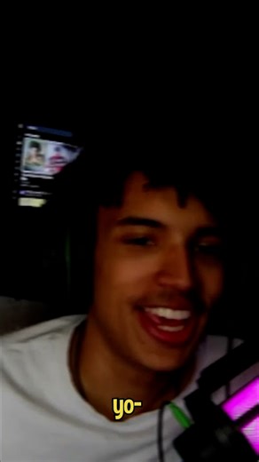 Violinist builds full song in seconds with looper