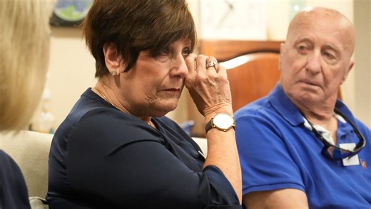 Medicare offering dementia caregiver benefit: It's a start, advocates say