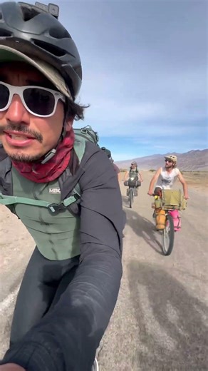 desert death loop with the boys was something else. Mountains bike packing soul good #wheresbarra