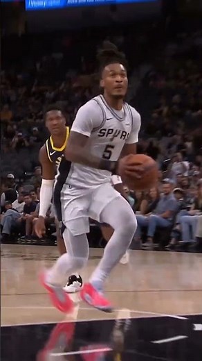 Stephon Castle Soars Over James Wiseman with an Incredible Dunk! | Must-See Highlights