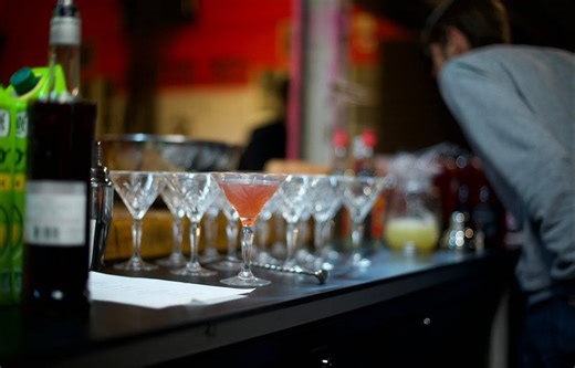 Club Elixir - CEX 🍸 | [SOIRÉE DE DEMAIN] Buongiorno a tutti!! La soirée CEX de demain se déroulera à partir de 20h pétantes jusqu’à minuit (et plus si affinités... | Instagram