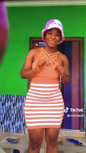 Ruth Bea🌺 (@ruth.bea5)’s videos with son original - Alex Boukale