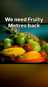 Fruity Metres were an essential and much loved Australian lunchbox snack in the 90s. Sadly they have long since disappeared from our shelves. We need them back! #australia #nostalgia | Aussie TV Memes