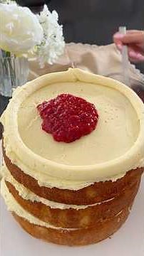 Fresh Raspberry Compote Cake filling
