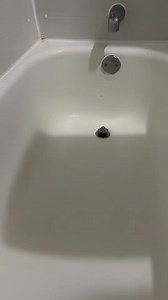 Litter box clean and refresh! #fyp #cleantok #cleanwithme #asmrcleaning #litterboxhack | Anxiety Scrubs