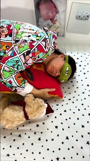 Cuddle Time with Teddy 🧸 | Cozy Nap Moment for Kids | Kids Short