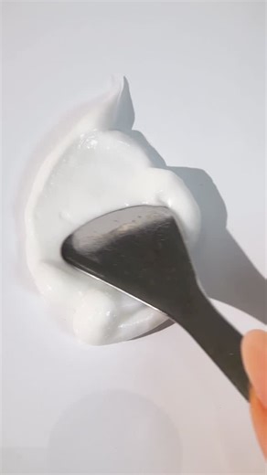 NEOSTRATA on Instagram: "Discover the skin-smoothing power of Glycolic Acid, known to visibly even skin tone, from the Resurface collection.​ ​ 🛒 Shop now at Neostrata.com and @amazon"