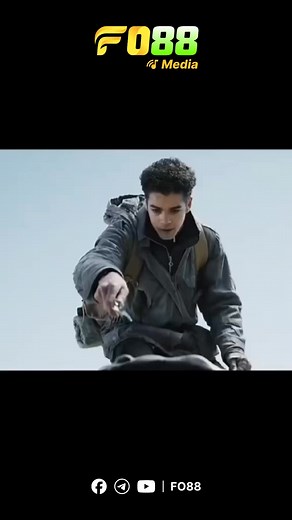 Trải qua 1000 năm bất bại, chú gấu huyền thoại chưa từng khuất phục trước ai. Thế mà hôm nay, lại quỳ gối trước lưỡi dao của một chàng trai trẻ. Không chỉ đầu hàng, nó còn tự nguyện đi theo cậu… Một hành trình kỳ lạ chính thức bắt đầu! #reelsphim #fantasy#fo88foanhemthang #review #reviewphim #phimhay #phimhaymoingay #xemphim #xemphimhay #movies #movie #movieclips #moviescene #moviereview #moviereviews #reviewphimhay #film #phim | FO88 - Review Phim Hàn