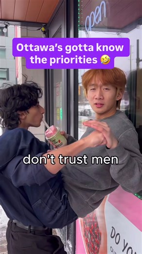In Xing Fu Tang we trust 🙇‍♀️ Credits go to @xingfutang_ottawa - visit if you like what you see 🎥 Consider following @bites.ottawa for more content like this 😋💜 #fyp #ottawa #ottawafood #bubbletea #musttry